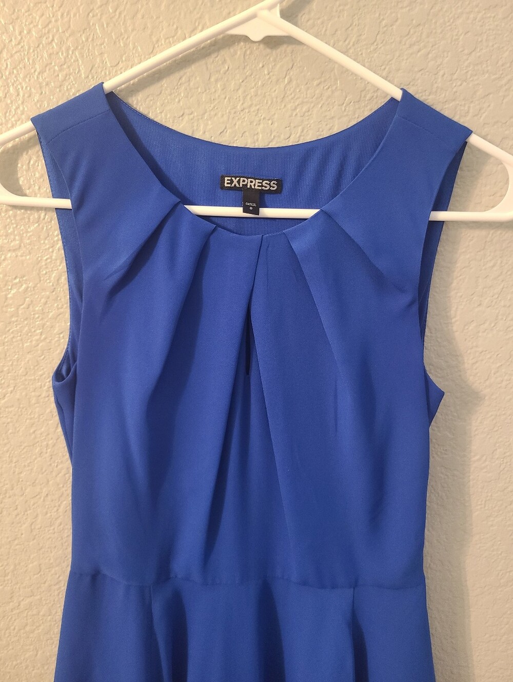 Express Sleeveless Royal Blue Fit-and-Flare Dress Keyhole Womens Size 0 - Picture 5 of 8